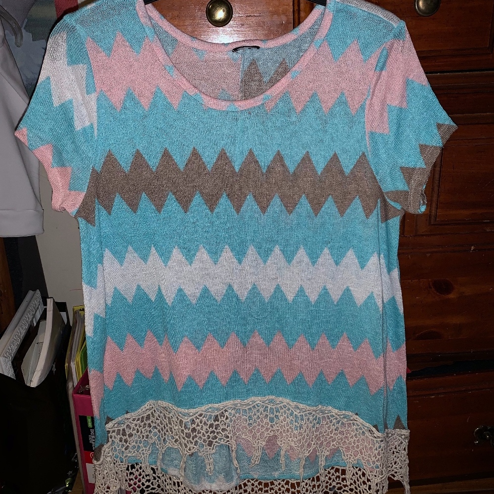 Chevron Top